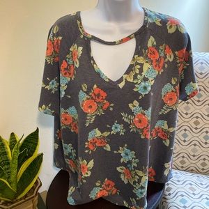 Last chance❗️Floral top